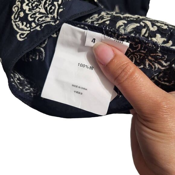 Embroidered navy dress size 4 - Picture 12 of 12